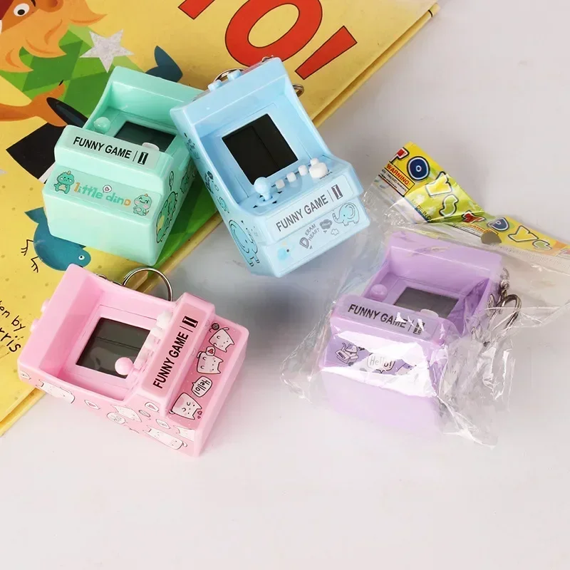 Gantungan kunci Mini portabel, - Retro Gaming Keychain ulasan dan harga